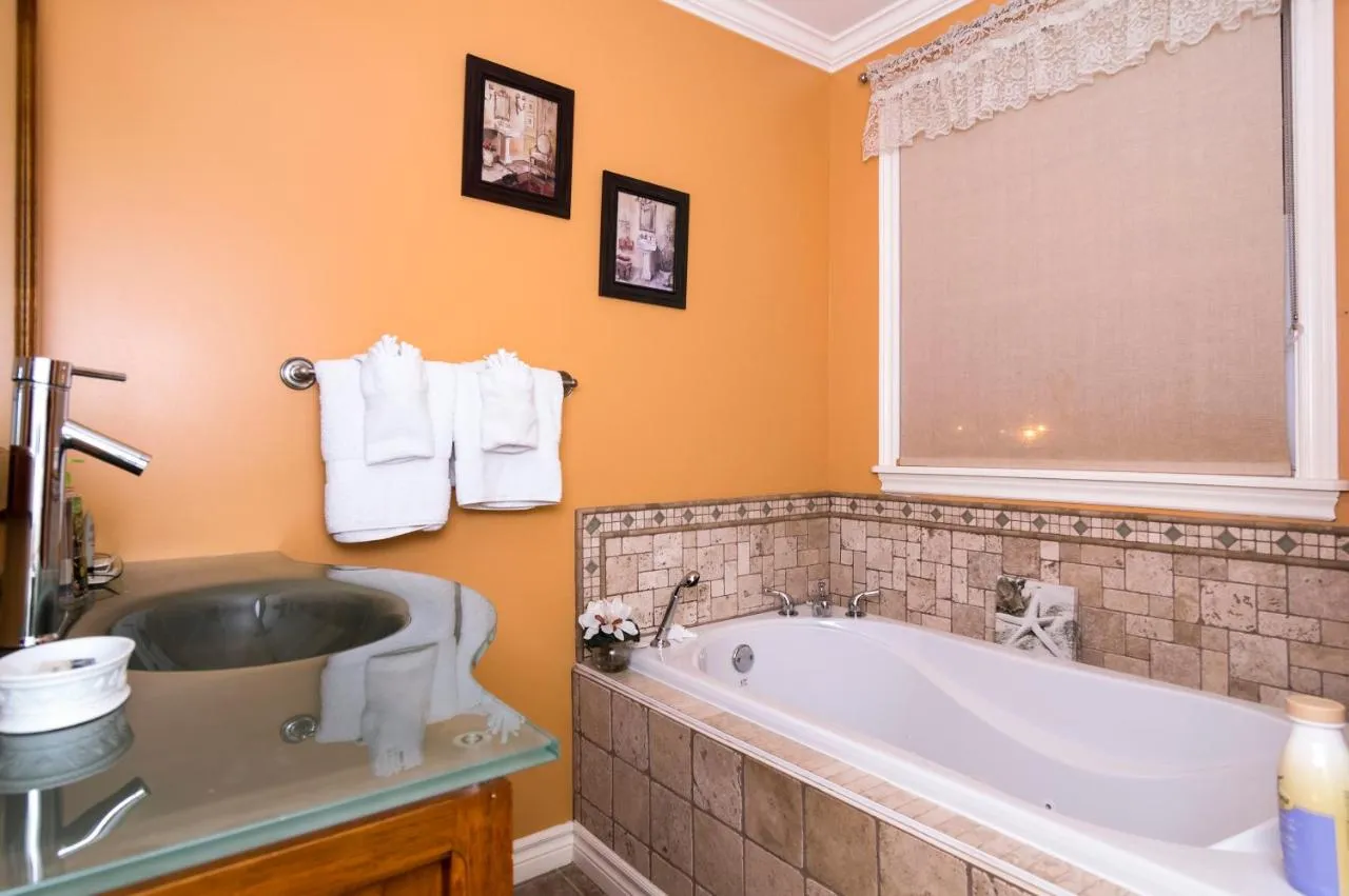 Whitsha Inn B&B
